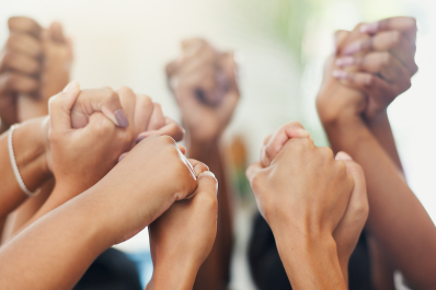 la tribu es femenina